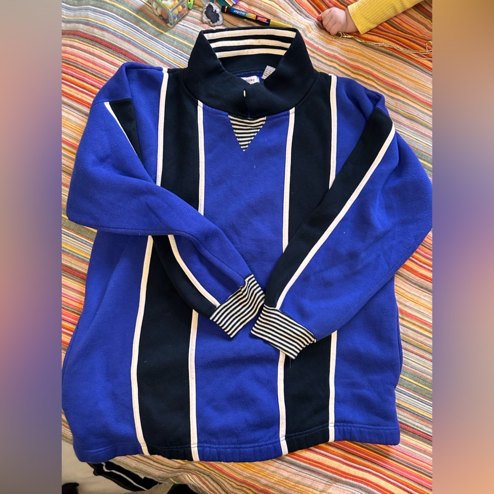 Lauren Brooke Vintage Sweater. Size Medium.